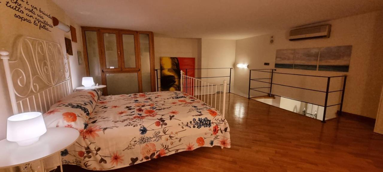 Leonardo Home Caserta Eksteriør billede