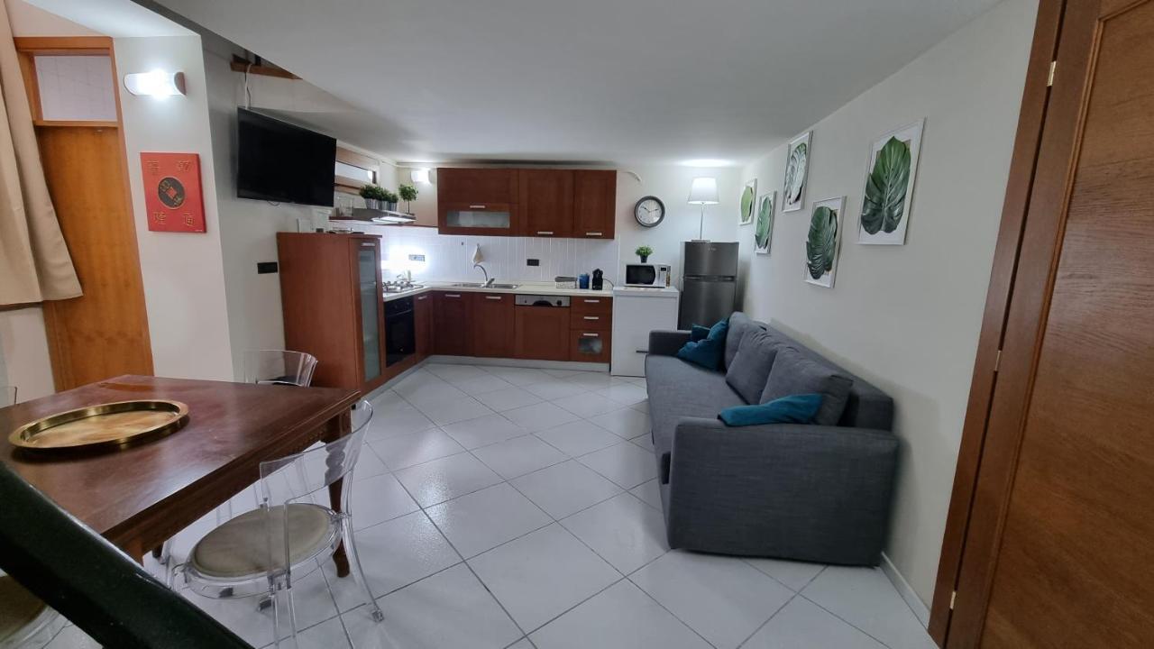 Leonardo Home Caserta Eksteriør billede