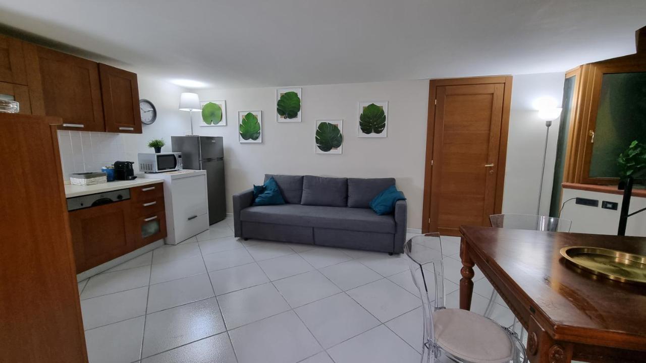 Leonardo Home Caserta Eksteriør billede